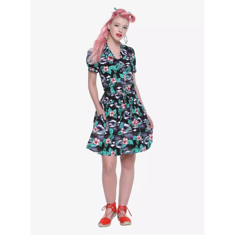 Hot Topic Tropical‎ Print Tie Waist Cropped Top And Skirt Outfit Size XXL